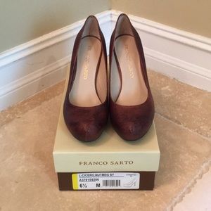 Franco Sarto “Cicero” pumps Nutmeg (brown texture)